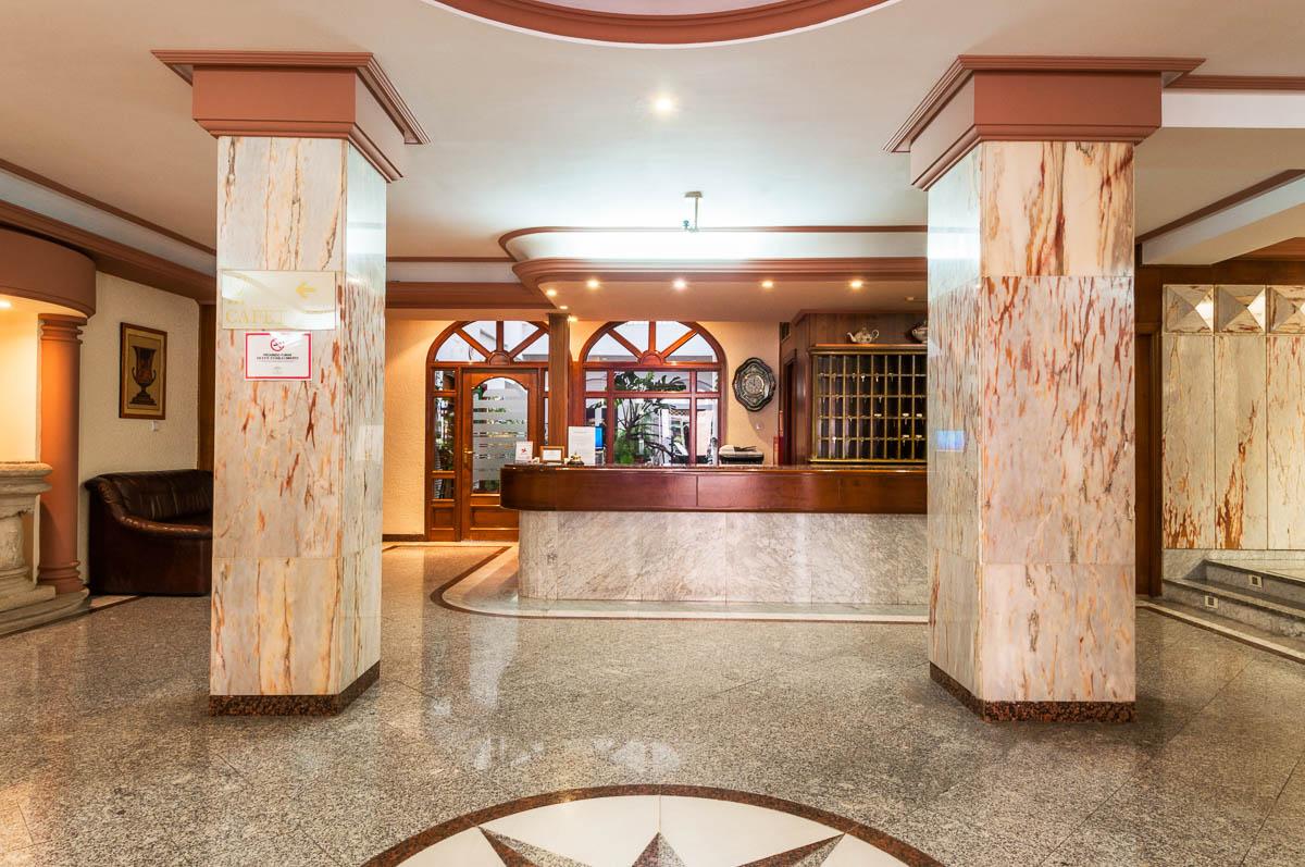 Hotel Victoria Linares  Exterior foto